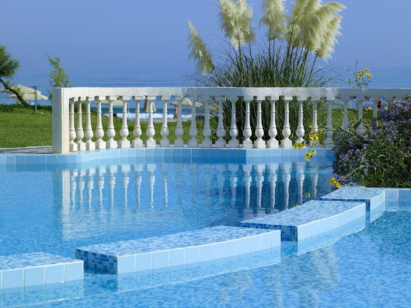 Orpheas Resort Hotel (Adults Only) Paralia Kourna ภายนอก รูปภาพ