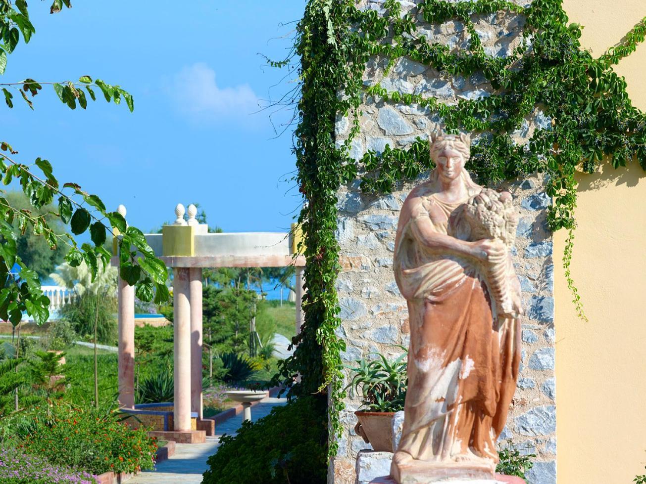 Orpheas Resort Hotel (Adults Only) Paralia Kourna ภายนอก รูปภาพ