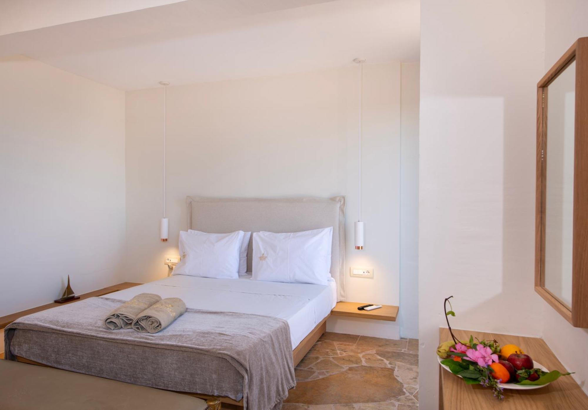 Orpheas Resort Hotel (Adults Only) Paralia Kourna ภายนอก รูปภาพ